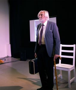 jeg hedder joop_bo stenddel larsen_det førstebogstav_teatret gruppe 38 2023_fotograf Mette Dahlquist